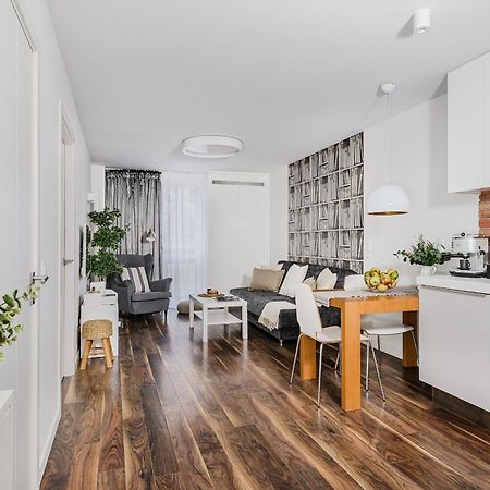 Grzybowska P&O Serviced Apartments Varšava Exteriér fotografie